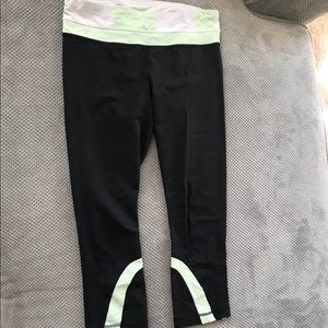 Lululemon Athletica Inspire Crop Legging